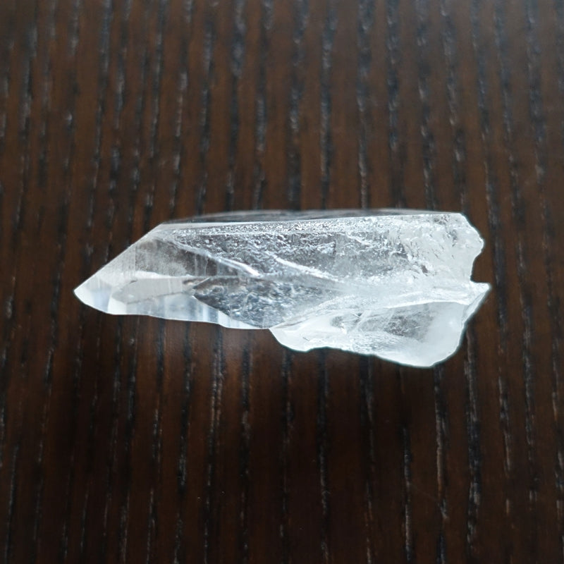 レムリアンシードクリスタル 44mm/15.7g《タビュラー/ドルフィン》二地点・二人の橋渡しに!