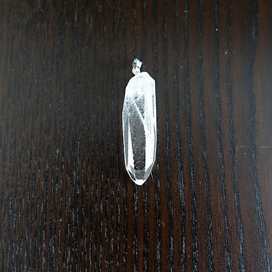 ゼッカデソーザ産水晶原石ペンダントトップ《36mm×11mm×8mm》【ポスト投函対応可能商品】