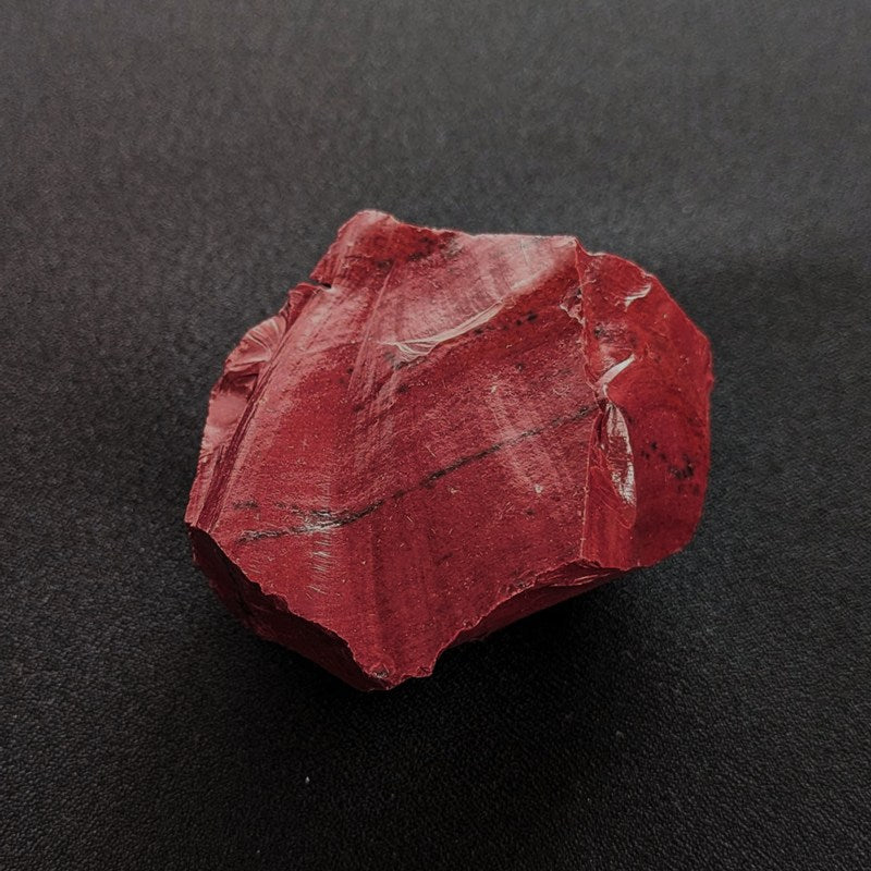 レッドジャスパー原石《64mm/116.4g》大地のパワー・安心感・恐怖心の解消