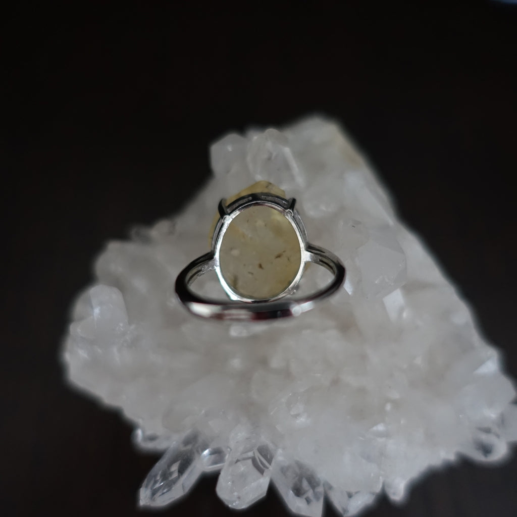 【送料無料】リビアングラス 原石リング《18mm×15mm/Silver925 フリーサイズ》カルマの解消&変容/宇宙意識と地球意識の融合 レアストーン!