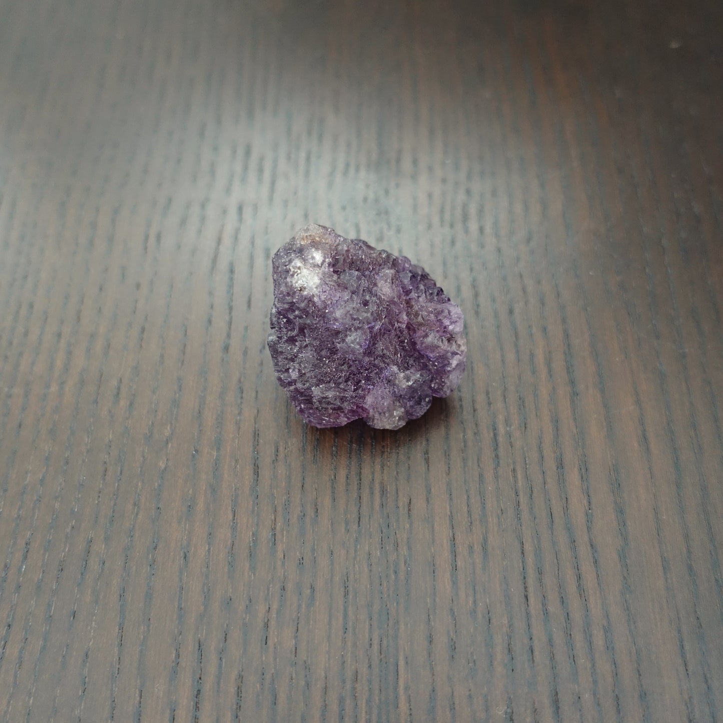 【送料無料】パープルフローライト原石《40.5mm/45g》レア!