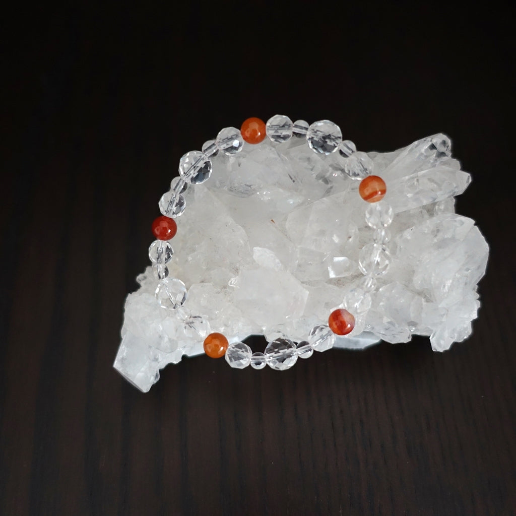 オレンジカーネリアン&水晶ブレスレット《170mm/明るい心・勇気・行動力に!》【ポスト投函対応可能商品】