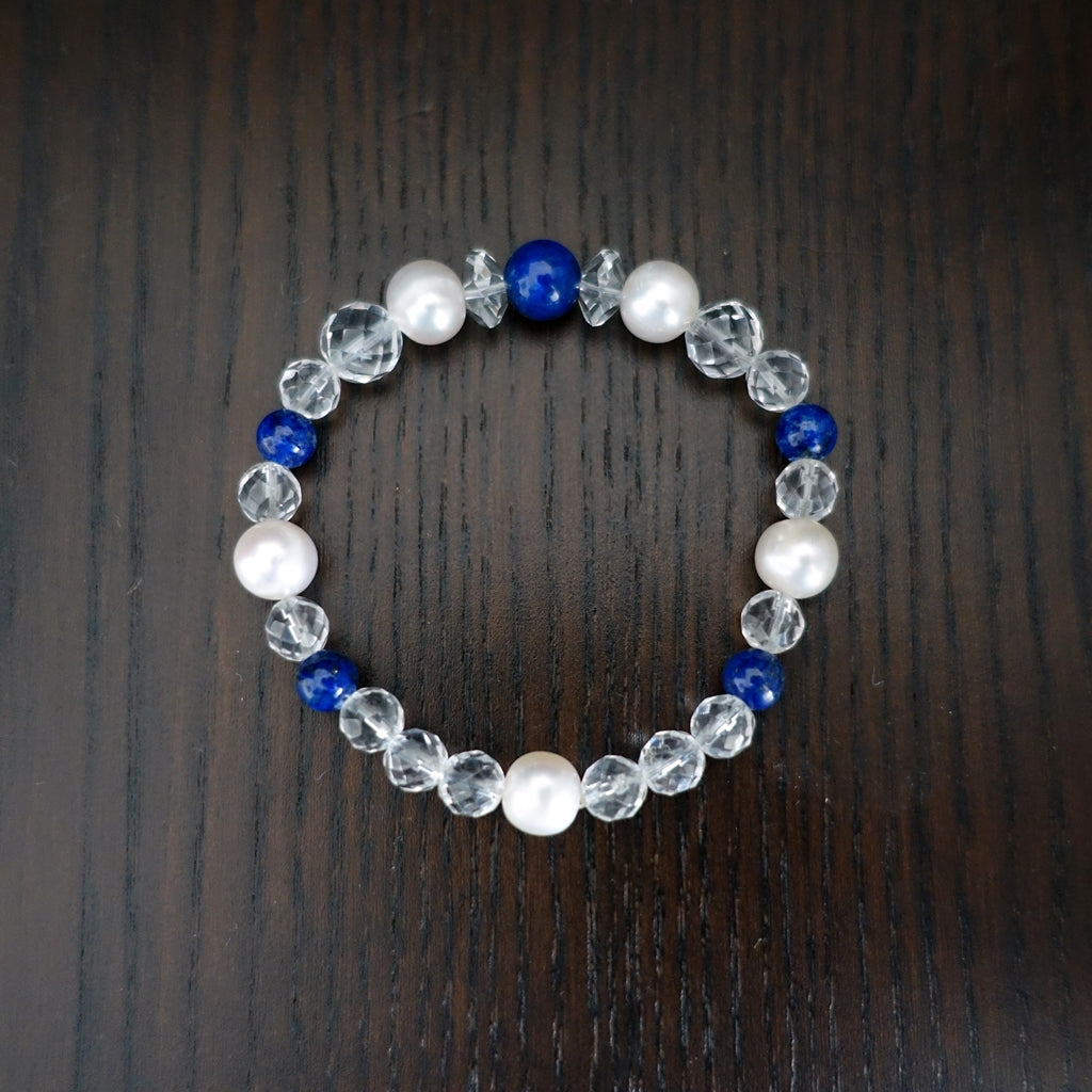 【送料無料】ラピスラズリ&淡水パール&水晶ブレスレット《168mm/保護&守護》【ポスト投函対応可能商品】