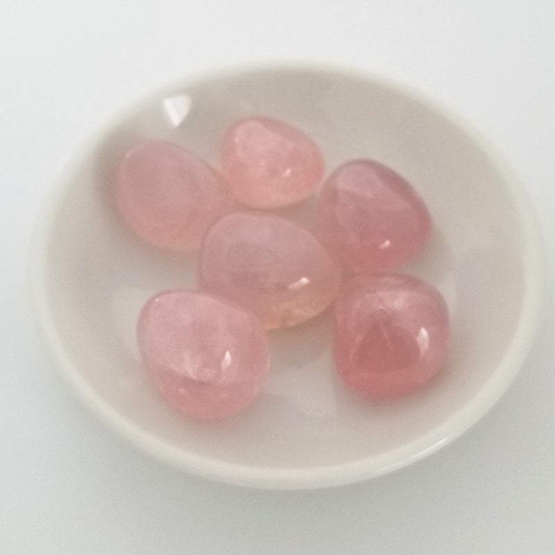 マダガスカル産ローズクォーツ タンブル【1個販売】《ハートの癒し/愛情/恋愛》【ポスト投函対応可能商品】