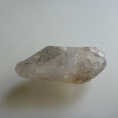 エレスチャル水晶原石D(4.4cm)《ダブルPT/レインボー》チベット