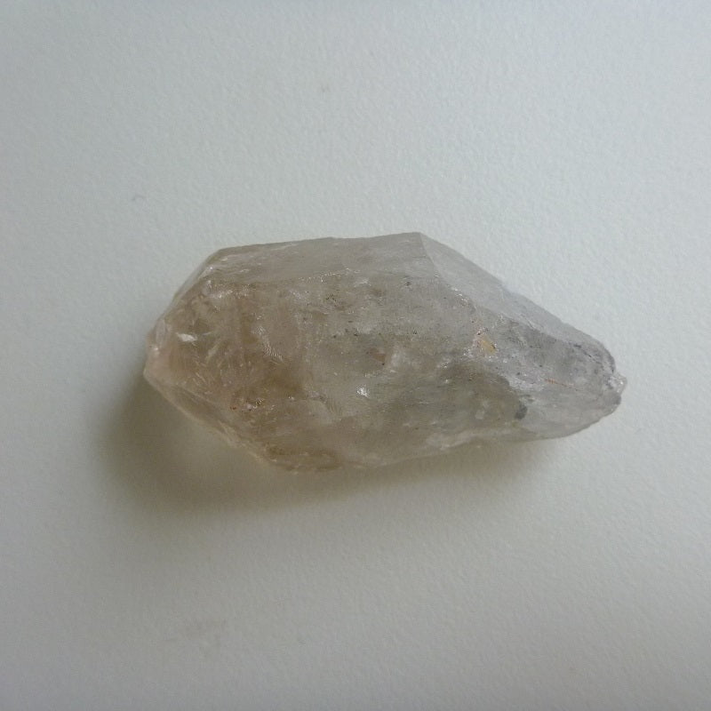 エレスチャル水晶原石D(4.4cm)《ダブルPT/レインボー》チベット