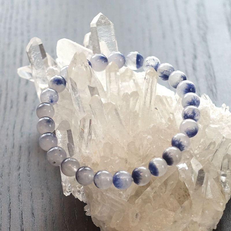 【送料無料】デュモルチェライト インクォーツ7mmブレスレット《180mm》【ポスト投函対応可能商品】