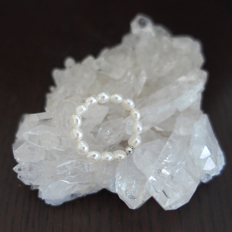 淡水パール 小粒リング 《14号/ビーズサイズ 4~5mm 厚み3mm》【ポスト投函対応可能商品】