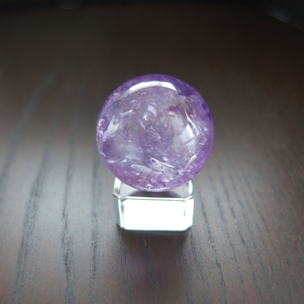 【送料無料】アメジスト丸玉《34.6mm球/ボリビア産/レインボー》クリスタルガラス台座付