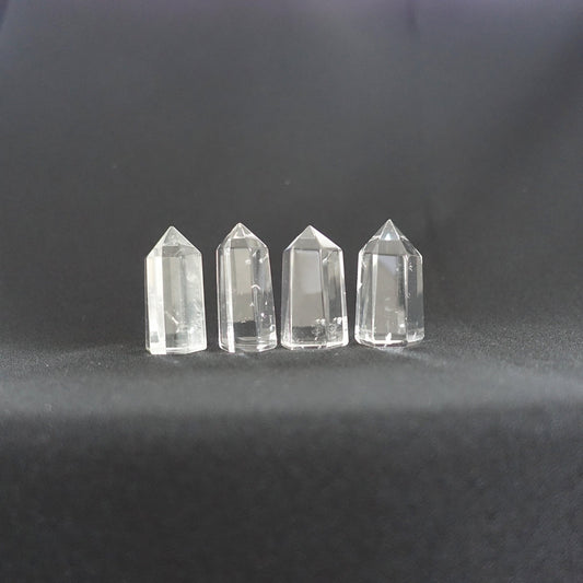 【送料無料】結界用水晶ポイント4本セット133.7g《ブラジル産/底カット/ポリッシュ/自立》◎使用方法説明書付