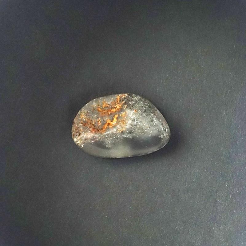 ガーデンクォーツ タンブル32mm/15g《レンズ型/緑》