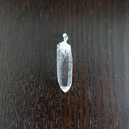 ゼッカデソーザ産水晶原石ペンダントトップ《36mm×11mm×8mm》【ポスト投函対応可能商品】