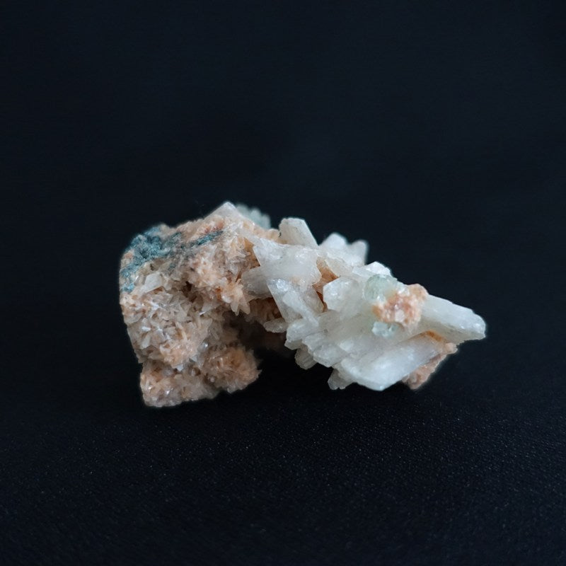 グリーンアポフィライト＆スティルバイト/ヒューランダイト 共生鉱物 原石《29.3g/レア！》