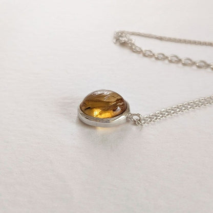 【送料無料】シトリン オーバル型ネックレス《16mm×13mm/silver925/チェーンネックレス付》ポジティブ・自分軸【ポスト投函対応可能商品】