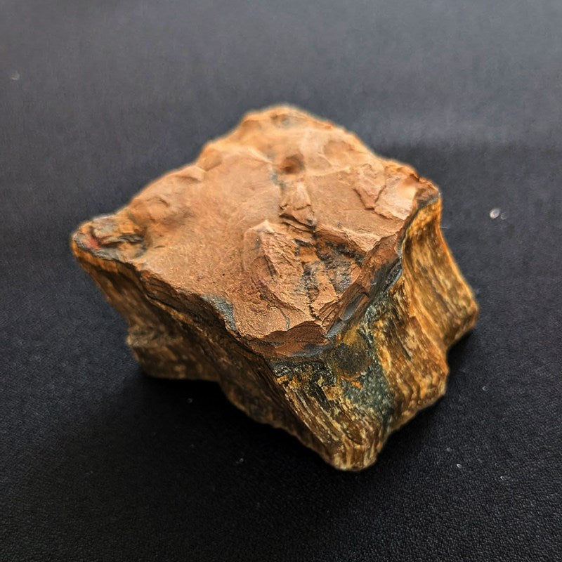 タイガーアイ原石《58mm/160.6g》グラウンディング・仕事運・金運