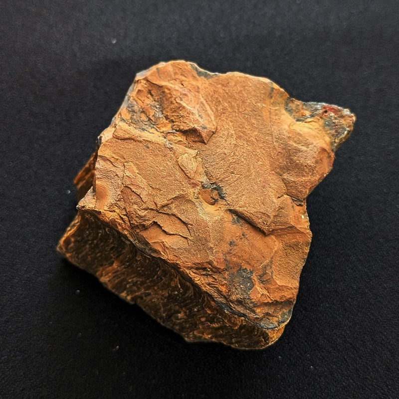 タイガーアイ原石《58mm/160.6g》グラウンディング・仕事運・金運