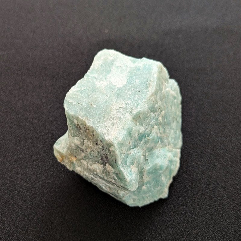 アマゾナイト原石《64mm/124g》希望・明るい未来・心の平穏