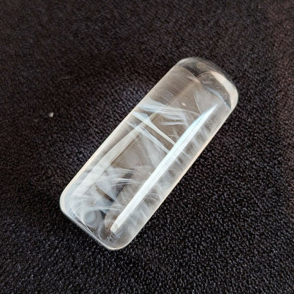 エンジェルラダークォーツ ルース31mm×12mm《天使のはしご/希望への道しるべ》【ポスト投函対応可能商品】