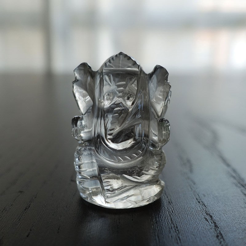 水晶製ガネーシャ彫刻《33mm/13.4g》