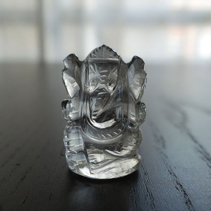 水晶製ガネーシャ彫刻《33mm/13.4g》