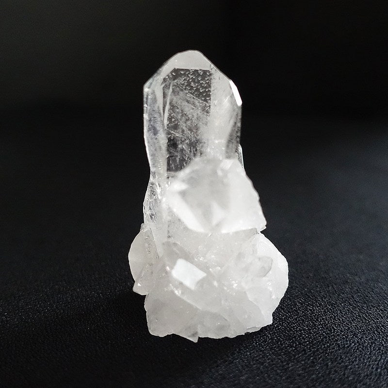 水晶クラスターSA小《トマスゴンサガ産/36.6g》高い透明感・クリアな波動・希少！