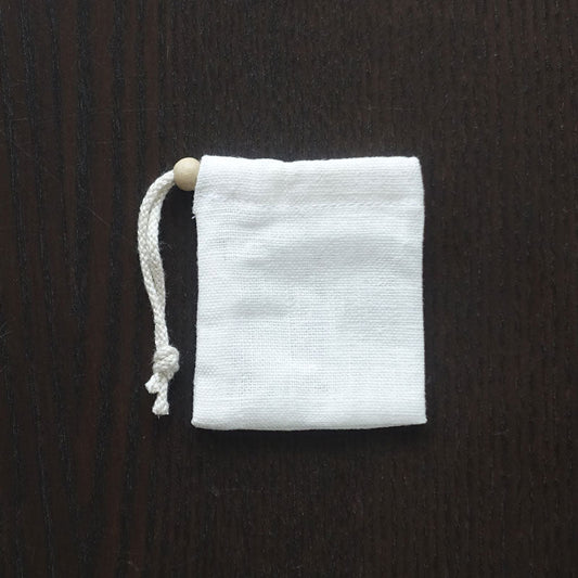 ヘンプ巾着(麻袋)M白-10《タンブルや原石の持ち運びに便利》7cm×6cm